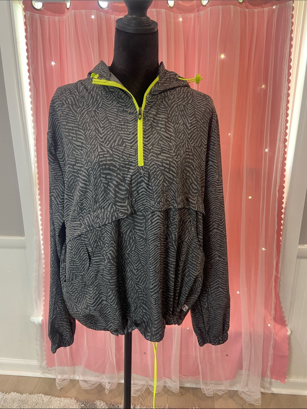 Hind Gray Patterned Half-Zip Hoodie with Neon Yellow Trim